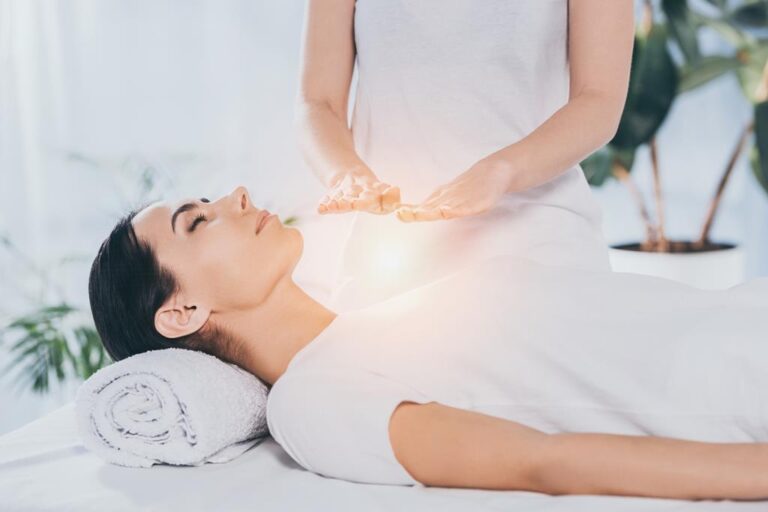 Reiki: o que é, para que servir, benefícios e como fazer